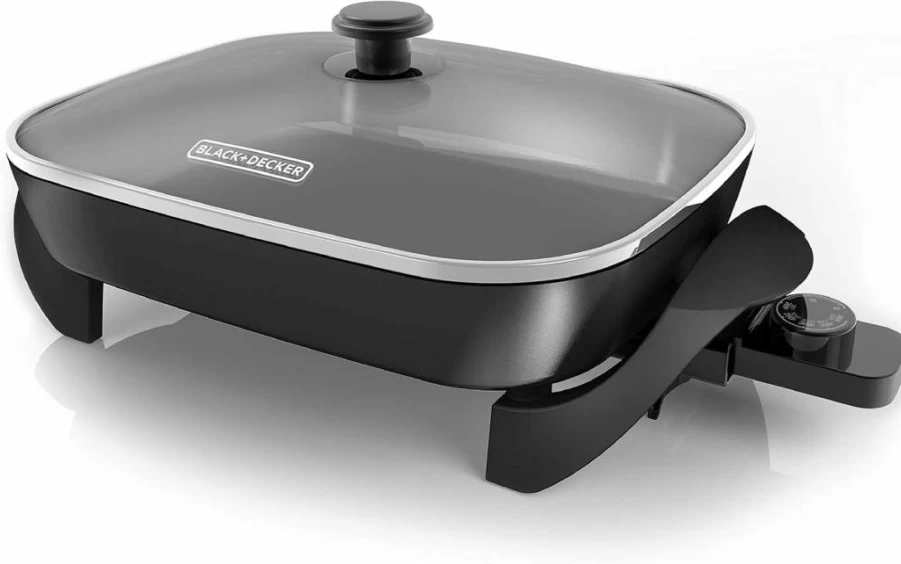 BLACK+DECKER 12-Inch Electric Skillet with Nonstick Surface, Adjustable Temperature Control, Tempered Glass Lid & Dishwasher Safe, 15" x 12" Cooking Surface