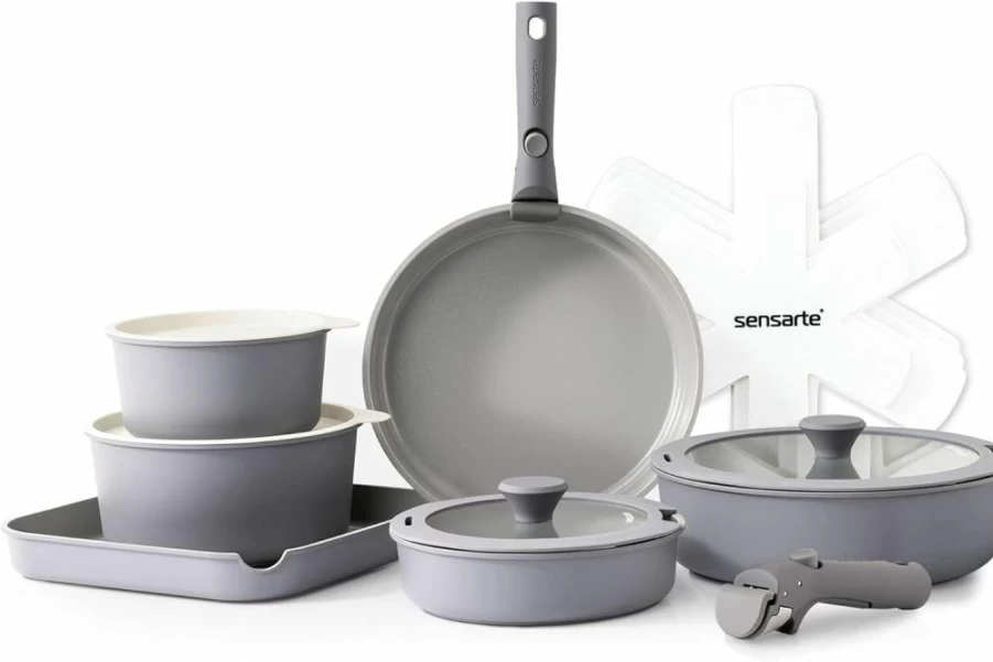 SENSARTE 17-Piece Nonstick Cookware Set with Detachable Handles, Induction Compatible, PFOA-Free, Dishwasher & Oven Safe, Black Pots and Pans for RV & Kitchen