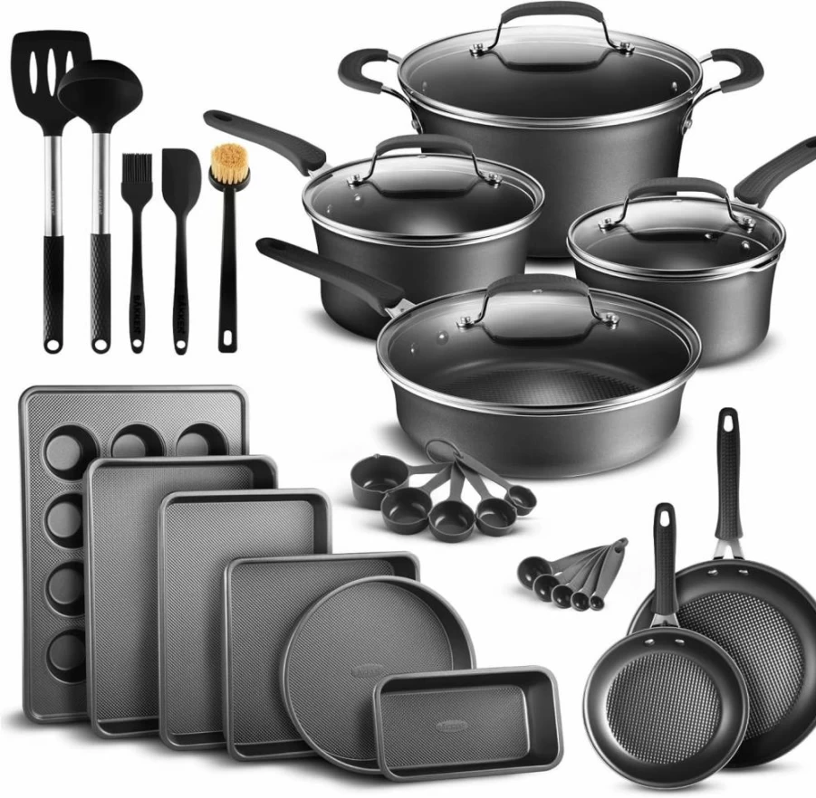Bakken Swiss 23-Piece Nonstick Cookware Set - Black Aluminum Pots, Pans with Lids, Skillet & Bakeware for Gas, Electric, Ceramic & Induction Stovetops